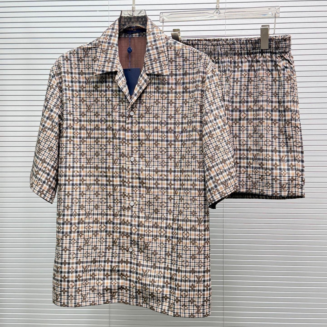 [홍콩명품.LOUIS VUITTON] 루이비통 2026 남성용 반팔셔츠세트 LV2903 PD 홍콩명품의류,구매대행,온라인명품