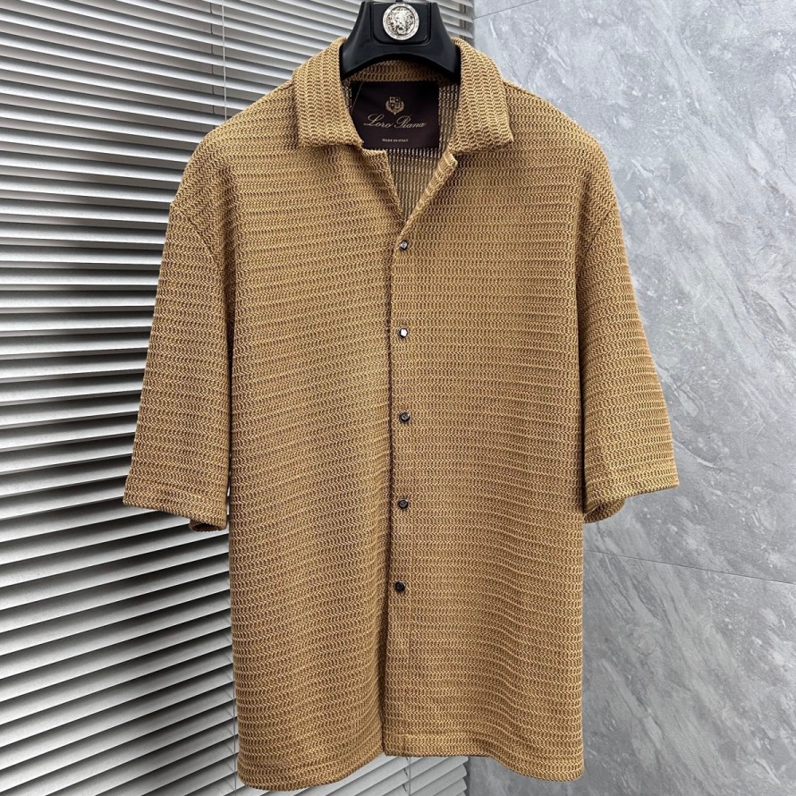 [홍콩명품.BRUNELLO CUCINELLI]브루넬로 쿠치넬리 2026 남성용 니트반팔 BL1540 YB 홍콩명품의류,구매대행,온라인명품