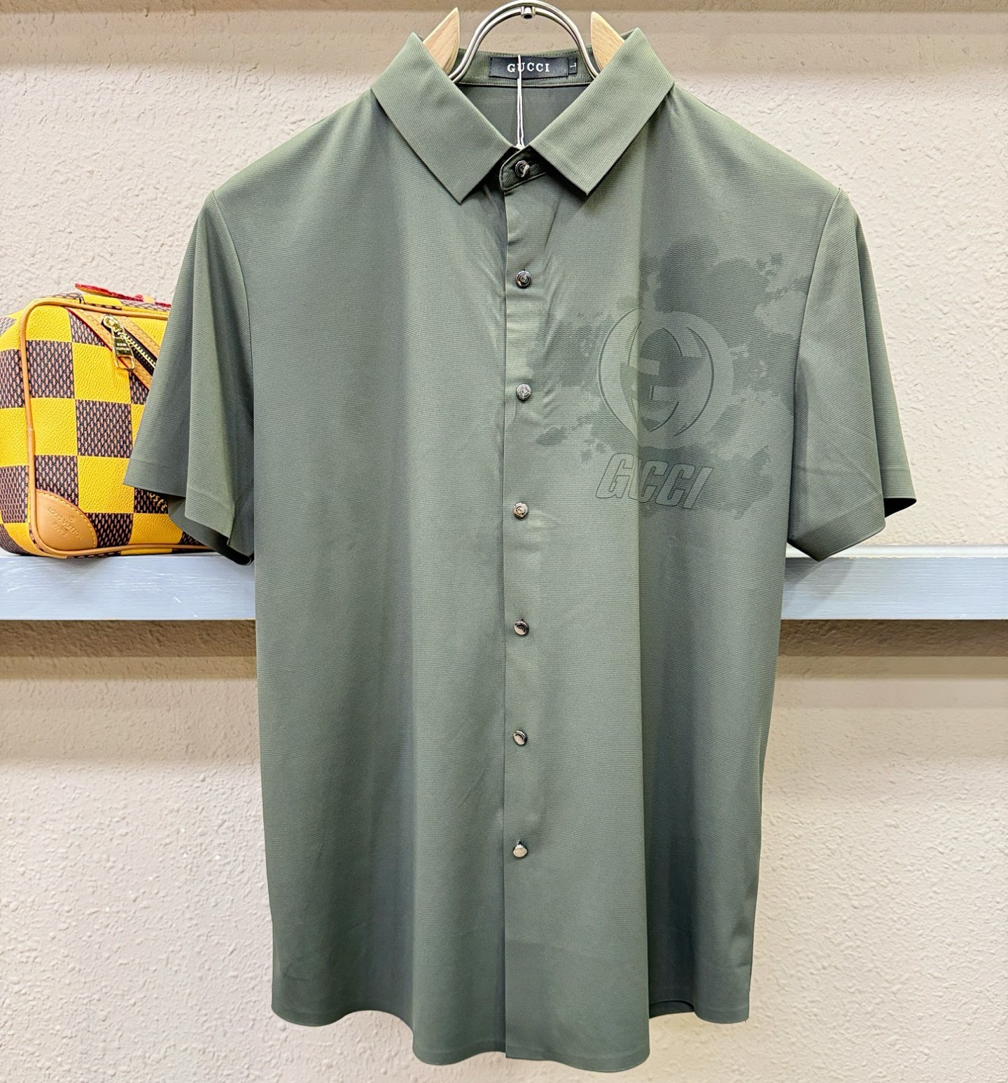 [홍콩명품.GUCCI]구찌 2026 남성용 반팔셔츠 GC687 HD 홍콩명품의류,구매대행,온라인명품