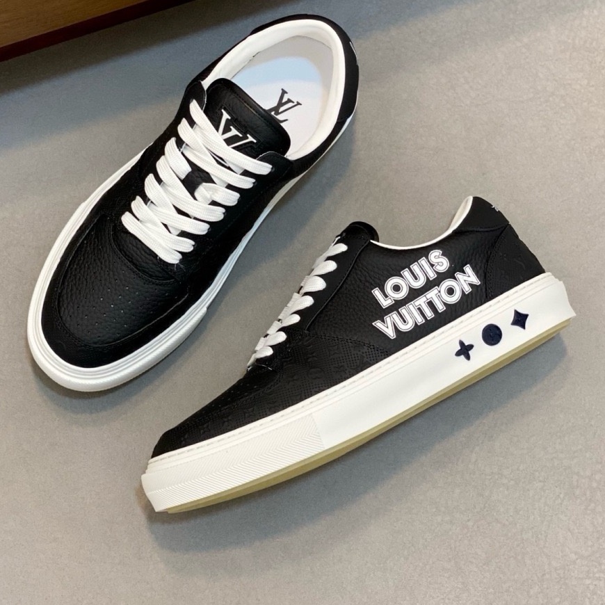 [홍콩명품.Louis Vuitton] 루이비통 2026 남성용 스니커즈 LV1046 SH-E 홍콩명품의류,구매대행,온라인명품