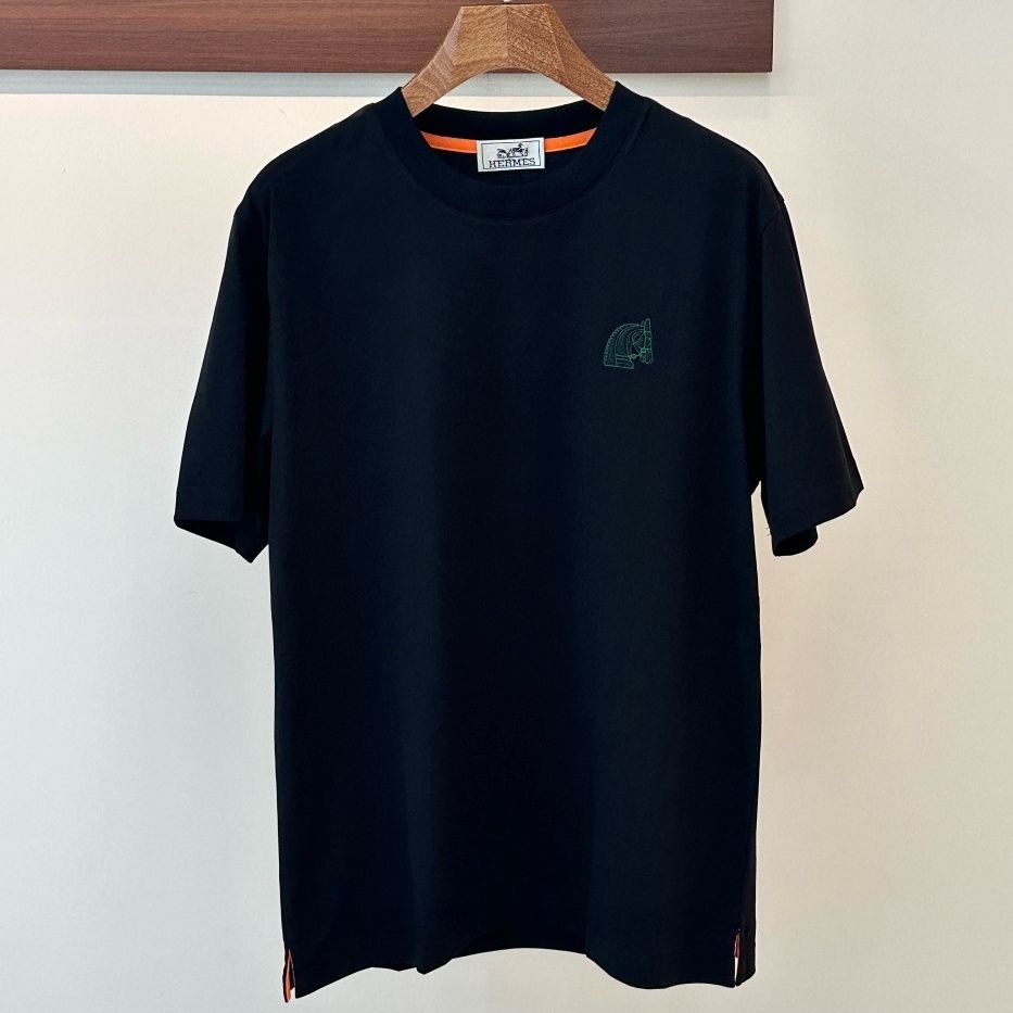[홍콩명품.HERMES] 에르메스 2026 남성용 반팔 HM580 YB 홍콩명품의류,구매대행,온라인명품