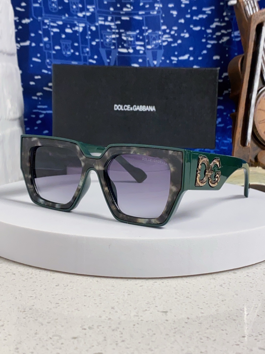 [홍콩명품 DOLCE & GABBANA ] 돌체앤가바나  26SS 로고 연예인 남여 선글라스 DG005 SG1-A 홍콩명품의류,구매대행,온라인명품
