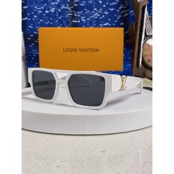 [홍콩명품Louis Vuitton] 루이비통 26SS 로고 연예인 남여 선글라스 LV045 SG1-A 홍콩명품쇼핑몰,쇼핑몰,해외직구,구매대행