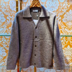 [홍콩명품.BRUNELLO CUCINELLI]브루넬로 쿠치넬리 2026 남성용 울 가디건 BL1777 HD 홍콩명품의류,구매대행,온라인명품