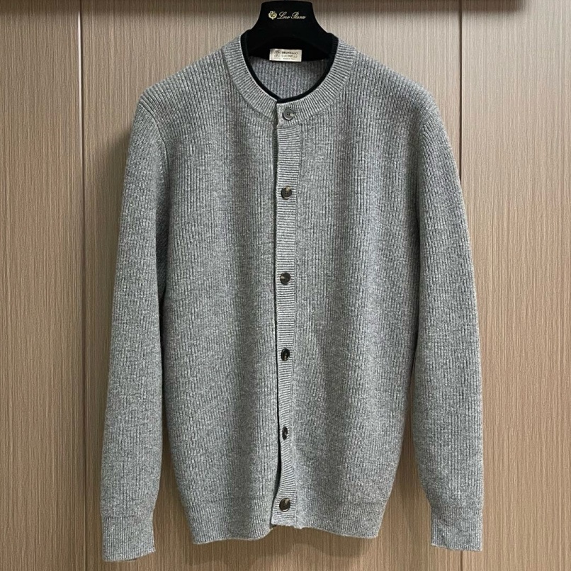 [홍콩명품.BRUNELLO CUCINELLI]브루넬로 쿠치넬리 2026 남성용 울 가디건 BL1800 HD 홍콩명품의류,구매대행,온라인명품