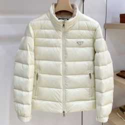 [홍콩명품.PRADA] 프라다 2026 남성용 다운  패딩 자켓 PD2301 PD 홍콩명품의류,구매대행,온라인명품