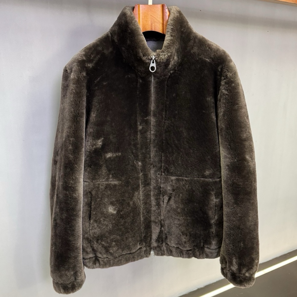 [홍콩명품.loro piana]로로피아나 2026 남성용 모피일체양가죽 자켓 LP1693 HD 홍콩명품의류,구매대행,온라인명품