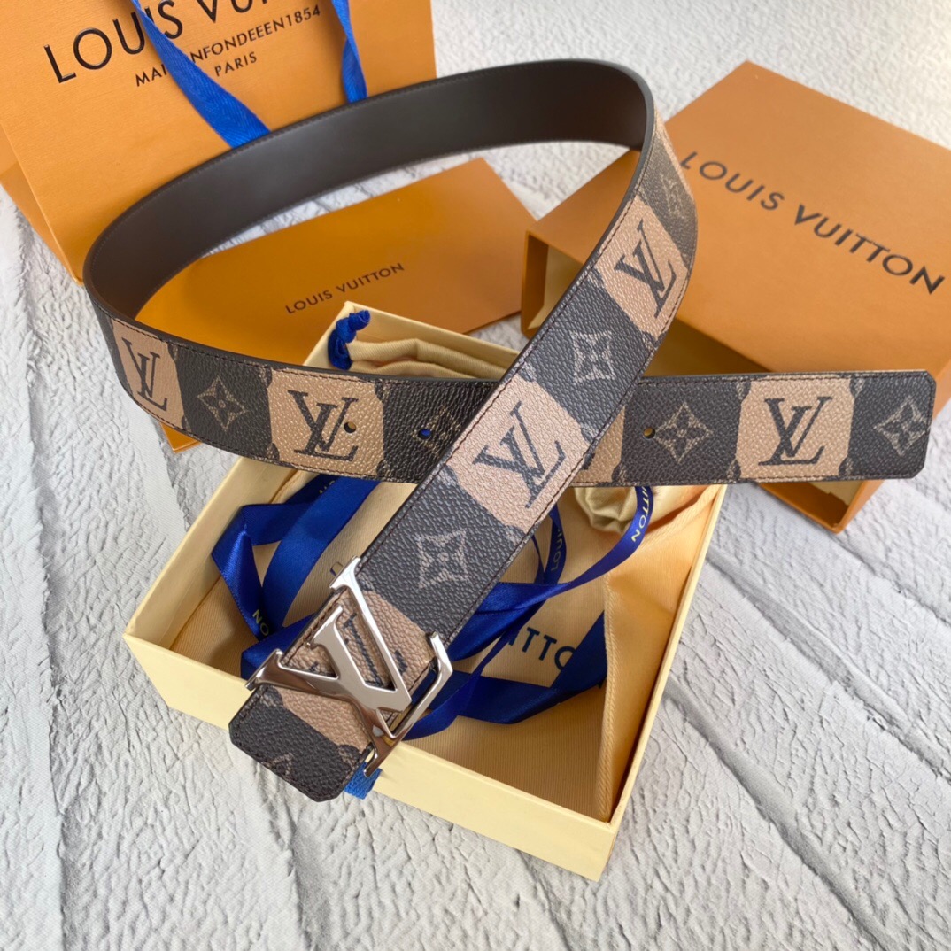 루이비통 2022 남성용 벨트 LV044 BT1