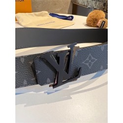루이비통 2022 남성용 벨트 LV047 BT1