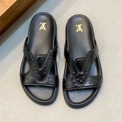 홍콩명품.Louis Vuitton] 루이비통 2026 남성용 슬리퍼 LV979 SH-E 홍콩명품의류,구매대행,온라인명품
