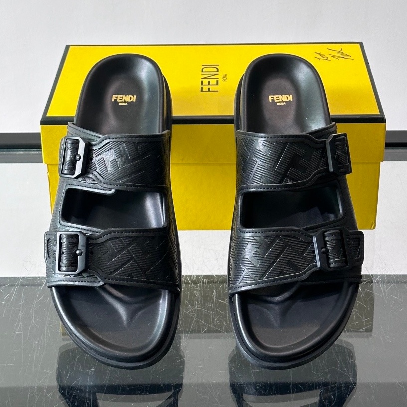[홍콩명품.FENDI] 펜디 2026 남성용 슬리퍼 FD144 SH-E 홍콩명품의류,구매대행,온라인명품