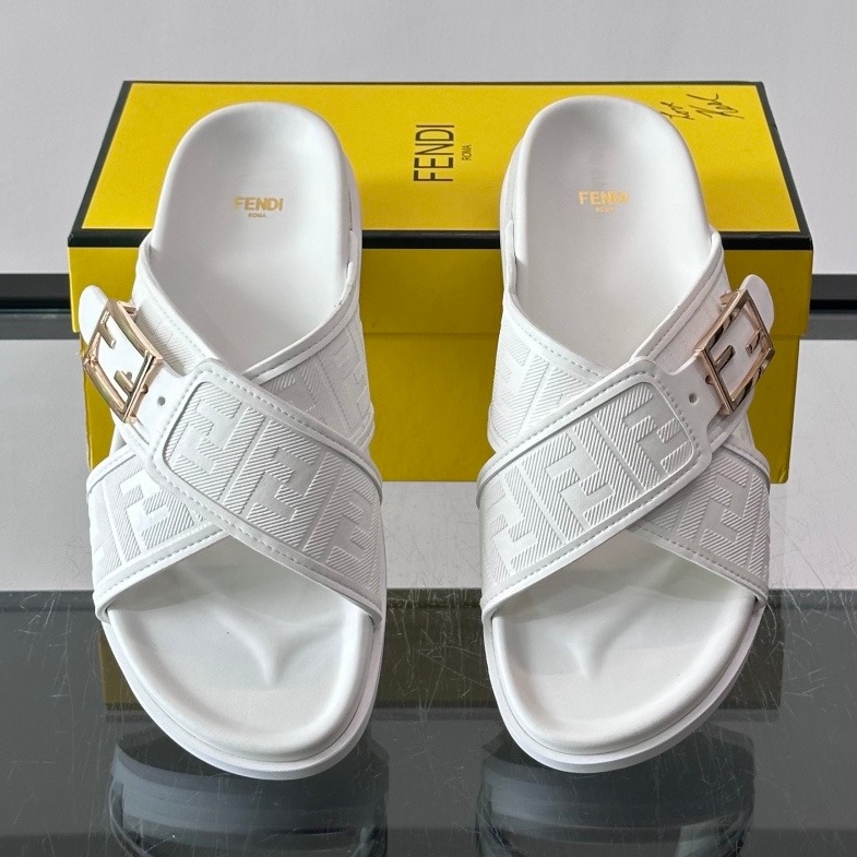 [홍콩명품.FENDI] 펜디 2026 남성용 슬리퍼 FD150 SH-E 홍콩명품의류,구매대행,온라인명품