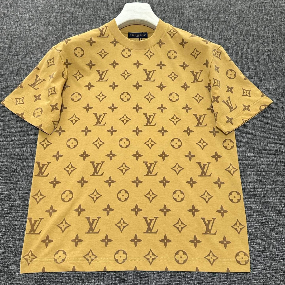 [홍콩명품.LOUIS VUITTON] 루이비통 2026 남성용 반팔 LV2916 PD 홍콩명품의류,구매대행,온라인명품