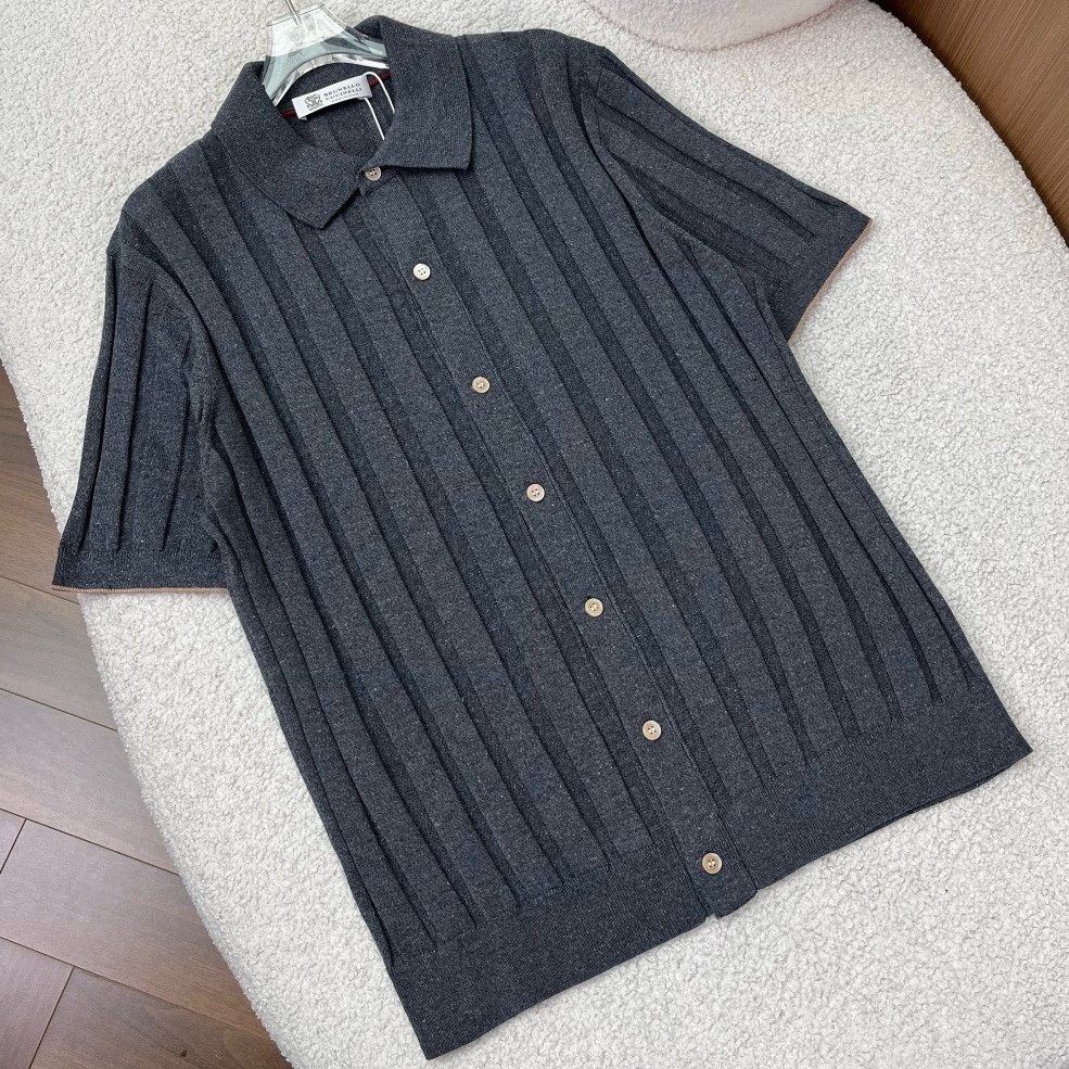[홍콩명품.BRUNELLO CUCINELLI]브루넬로 쿠치넬리 2026 남성용 니트반팔 BL1582 YB  홍콩명품의류,구매대행,온라인명품