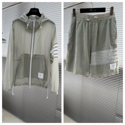 [홍콩명품.THOM BROWNE ] 톰 브라운 2026 남성용 바람막이자켓 TB1448 PD 홍콩명품의류,구매대행,온라인명품