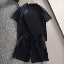 [홍콩명품.LOUIS VUITTON] 루이비통 2026 남성용 반팔세트 LV3250 PD 홍콩명품의류,구매대행,온라인명품