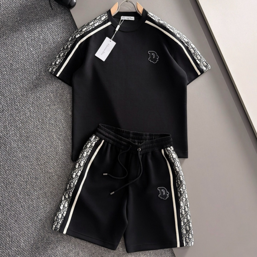 [홍콩명품.Christian Dior] 크리스챤 디올 2026 남성용 반팔세트 CD1839 PD 홍콩명품의류,구매대행,온라인명품