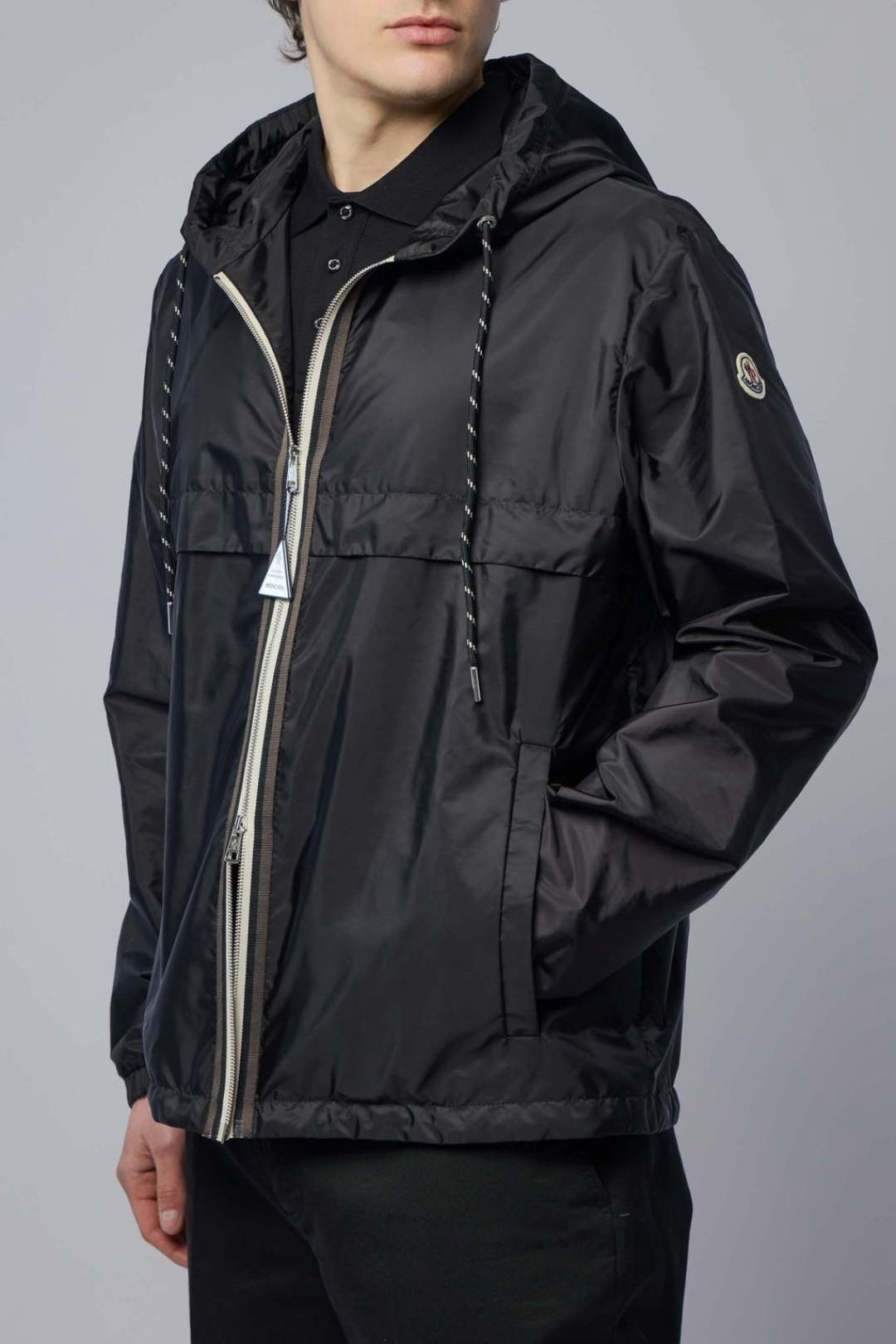 [홍콩명품.MONCLER] 몽클레어 2026 남성용 바람막이 후드자켓 MQ1883 PD 홍콩명품의류,구매대행,온라인명품