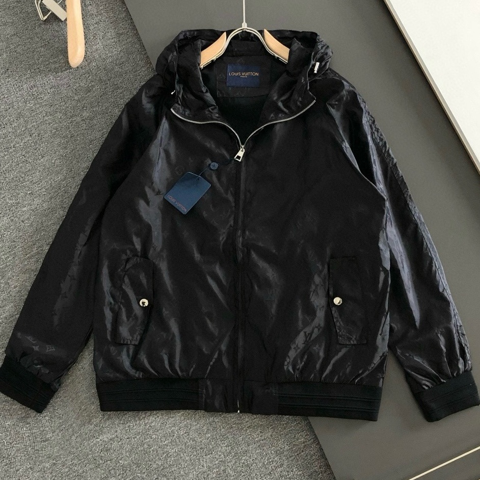 [홍콩명품.LOUIS VUITTON] 루이비통 2026 남성용 후드자켓 LV3557 PD 홍콩명품의류,구매대행,온라인명품
