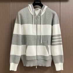 [홍콩명품.THOM BROWNE ] 톰 브라운 2026 남성용 니트가디건자켓 TB1501 PD 홍콩명품의류,구매대행,온라인명품
